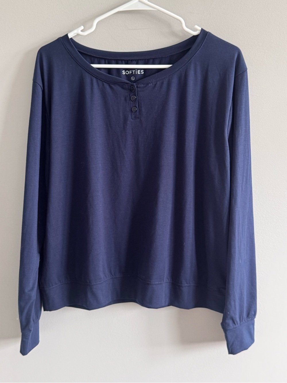 Softies Women’s Large Navy Blue Long Sleeve Henley Lounge Top